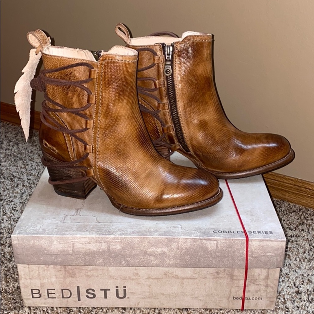 Bed Stu booties